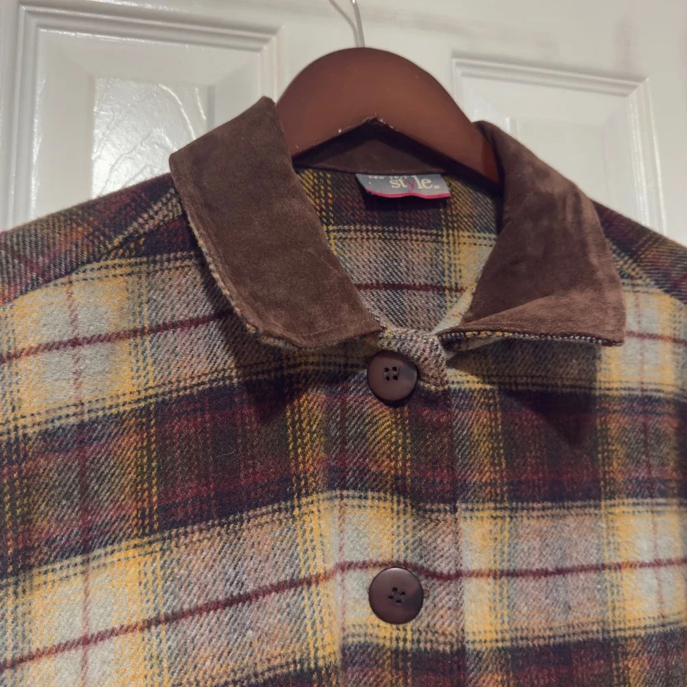 New York Style Plaid Jacket Womens M Brown Suede Collar Button‎ Front Cropped - Picture 4 of 7